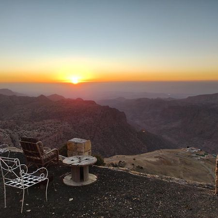 Jabal Dana Hotel - The Highest Hotel In Jordan Exterior photo